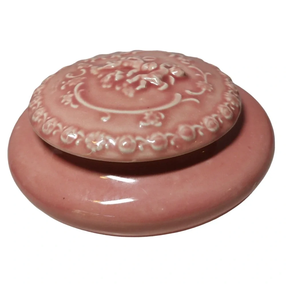 Vintage‎ Handmade Ceramic Powder Trinket Box Pink Angels Round 6.5 Inches SEE